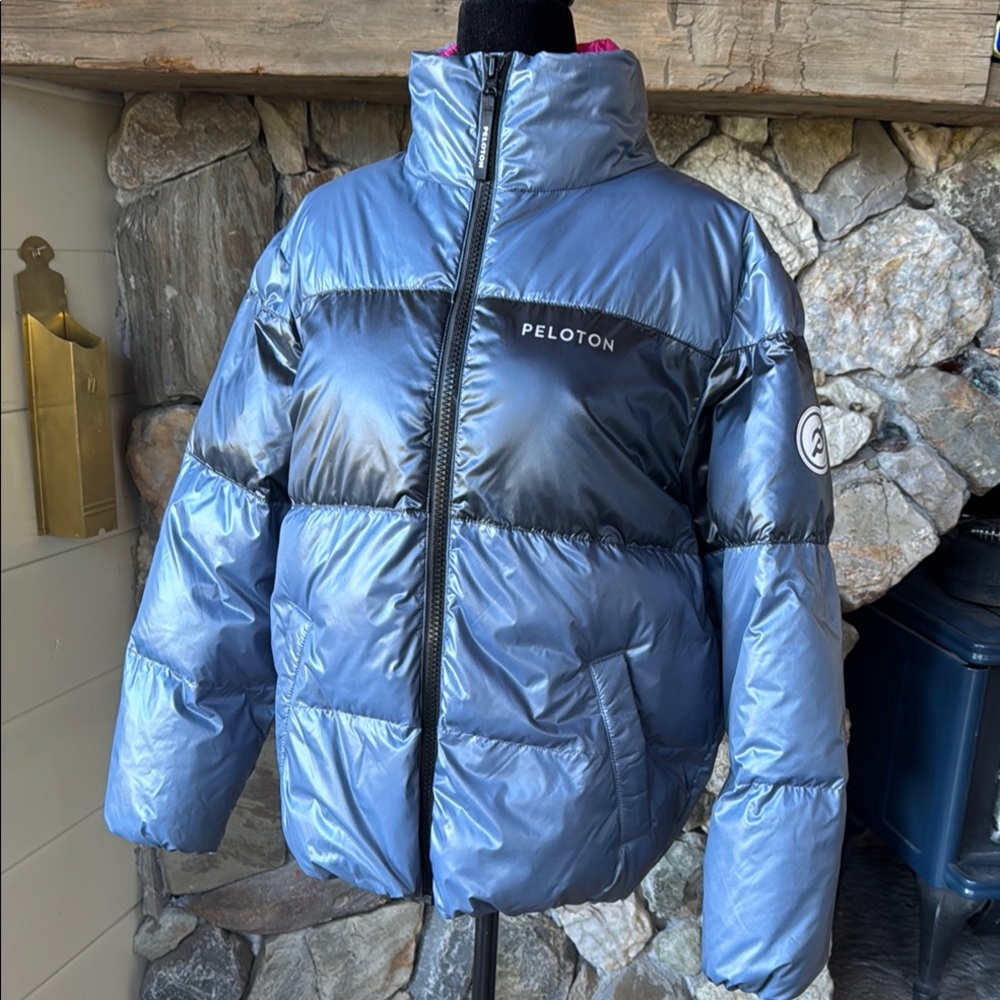 Peloton Colorblock Puffer Jacket Blue Hot Pink Lined Women’s XS